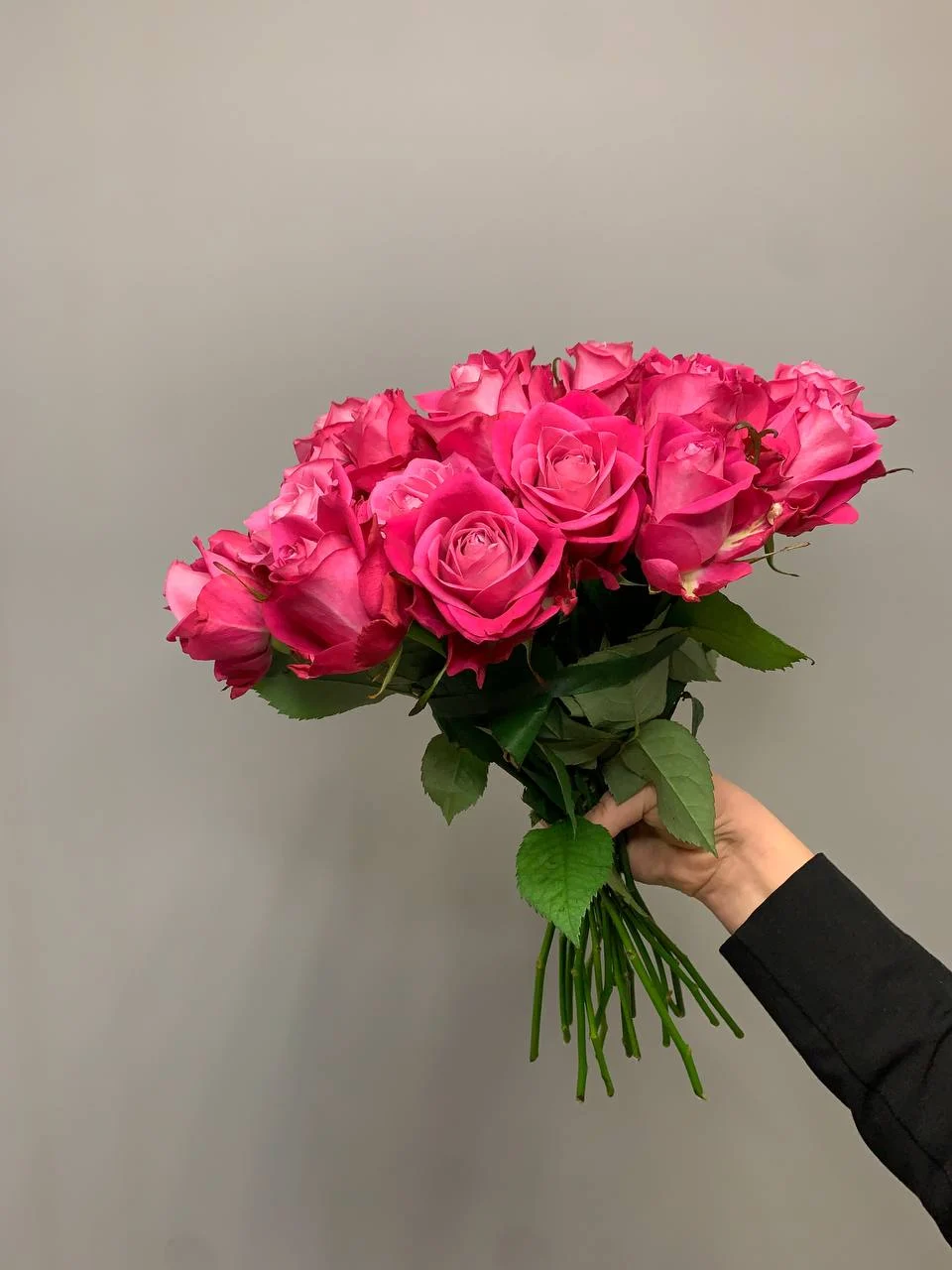 Bukiet róż – romantyczna kompozycja pełna magii