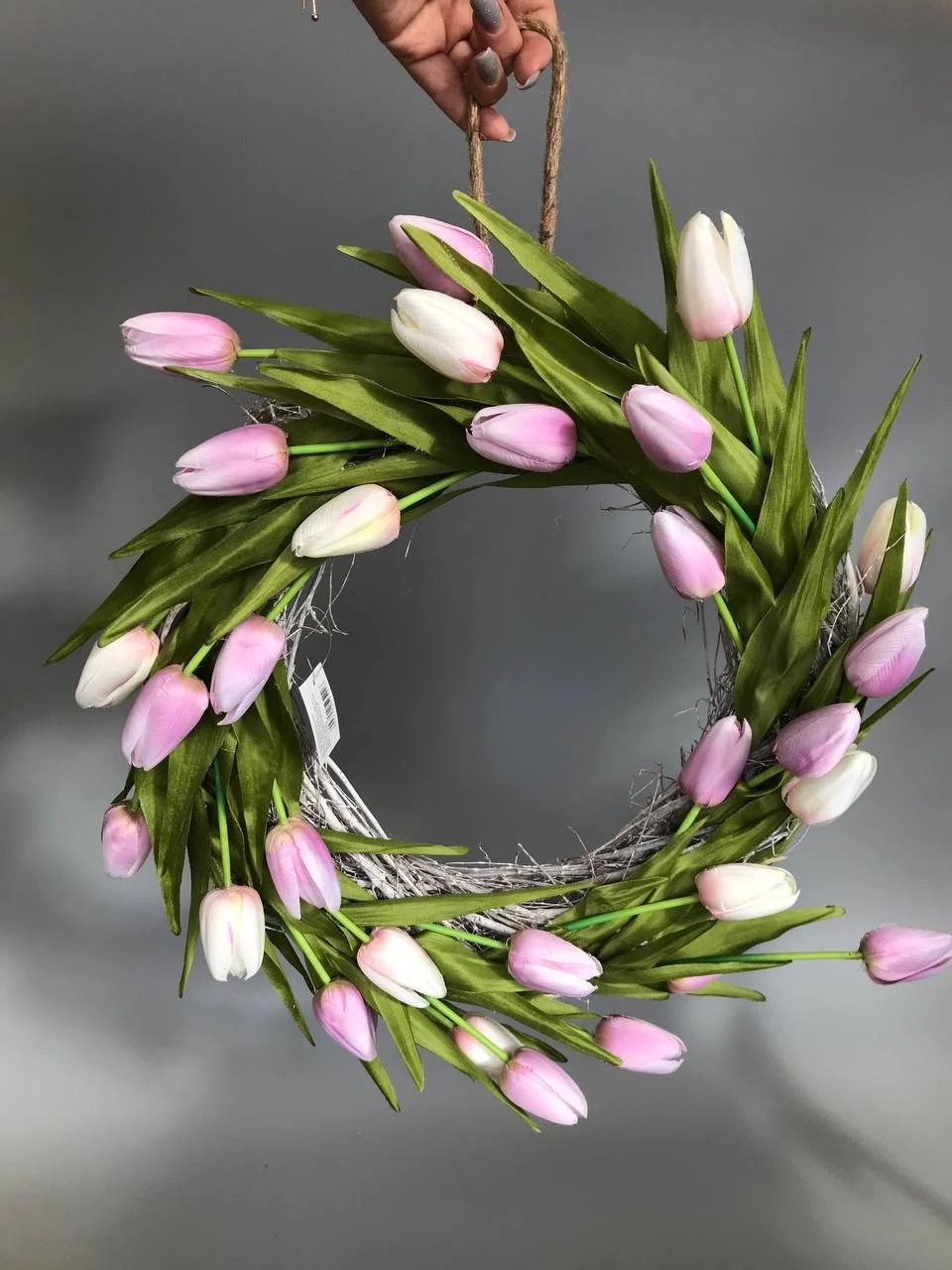 Wiosenny wianek z tulipanów na drzwi Grodzisk Mazowiecki