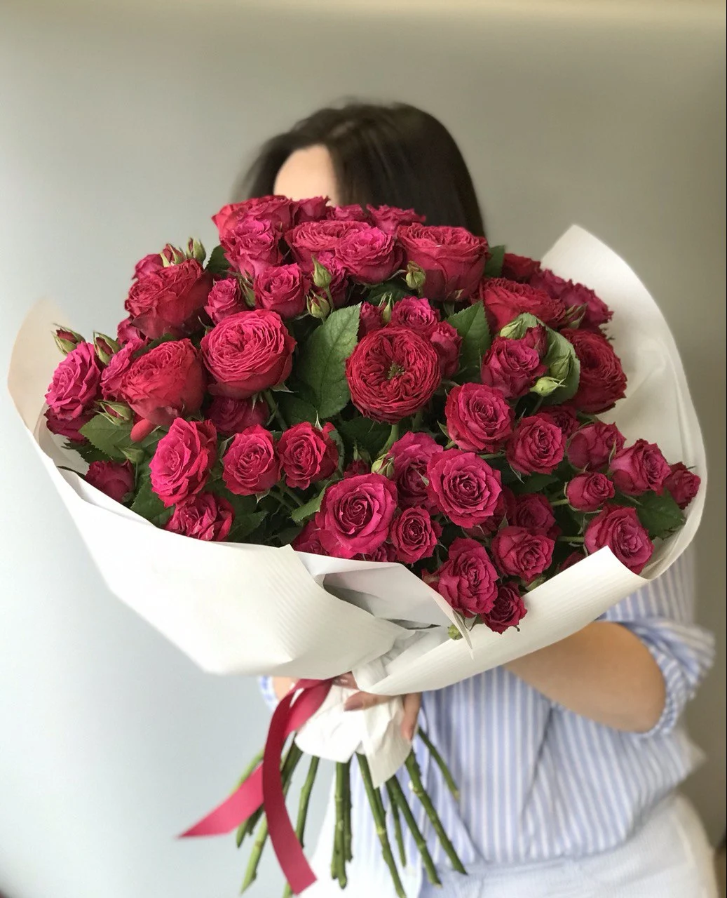 Bukiet różowych róż – elegancki prezent dla bliskiej osoby