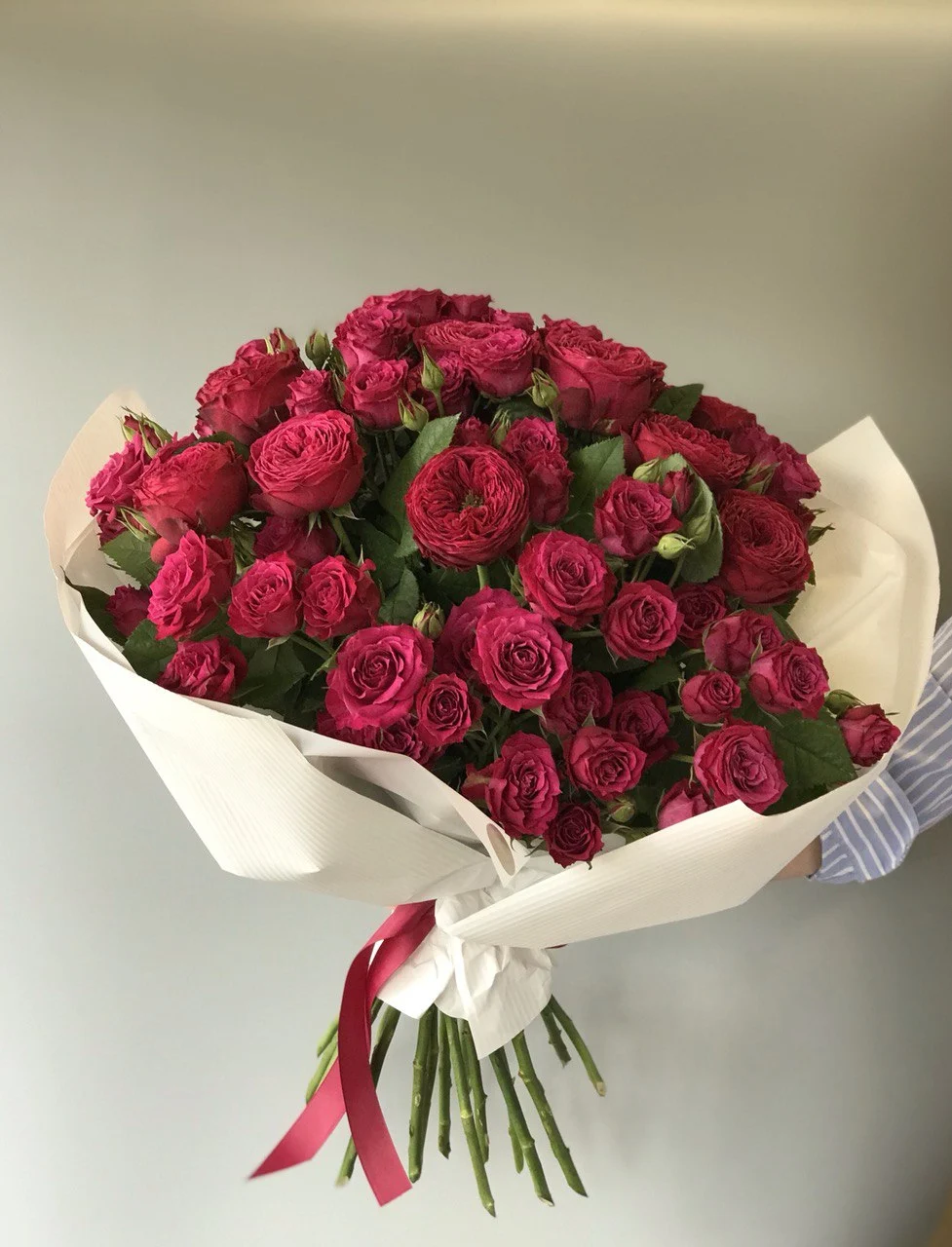 Elegancki bukiet różowych róż dla wyjątkowej osoby