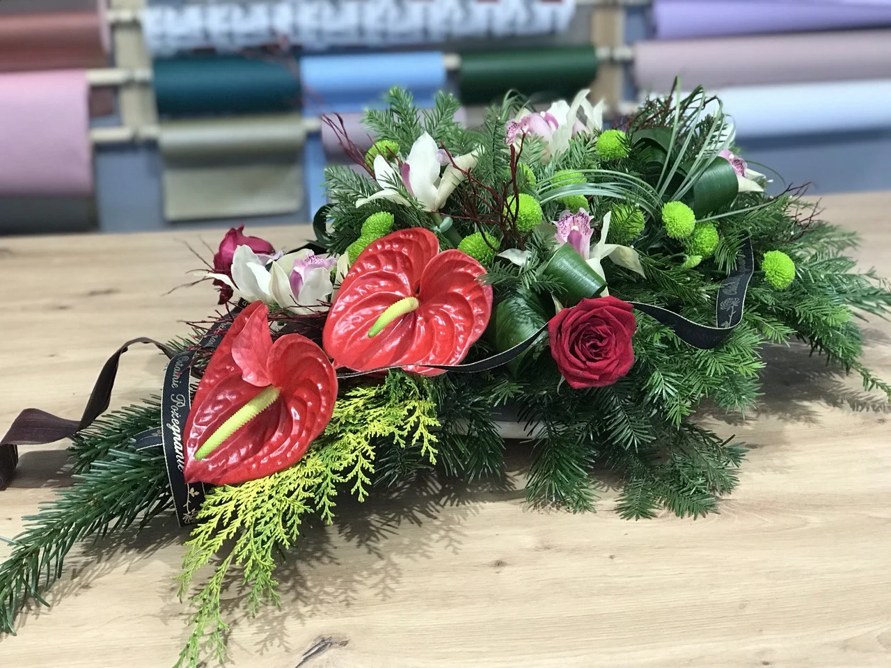 wiązanka pogrzebowa ze storczyków poczta kwiatowa