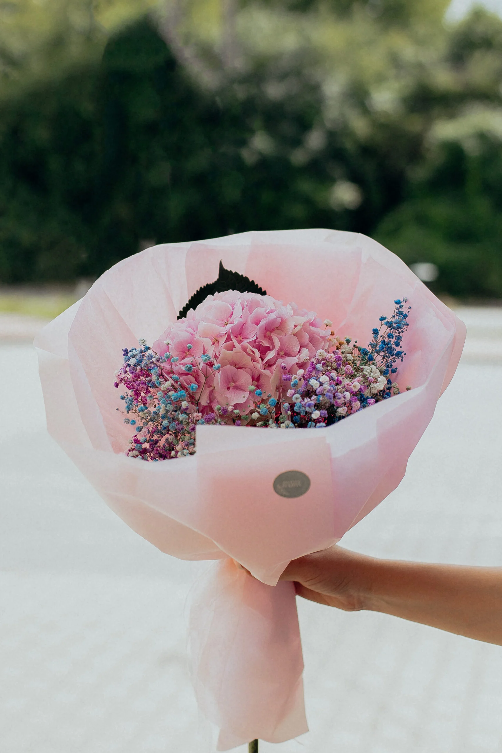 Bukiet z Hortensji i Gipsówki dostawa kwiatów Warszawa