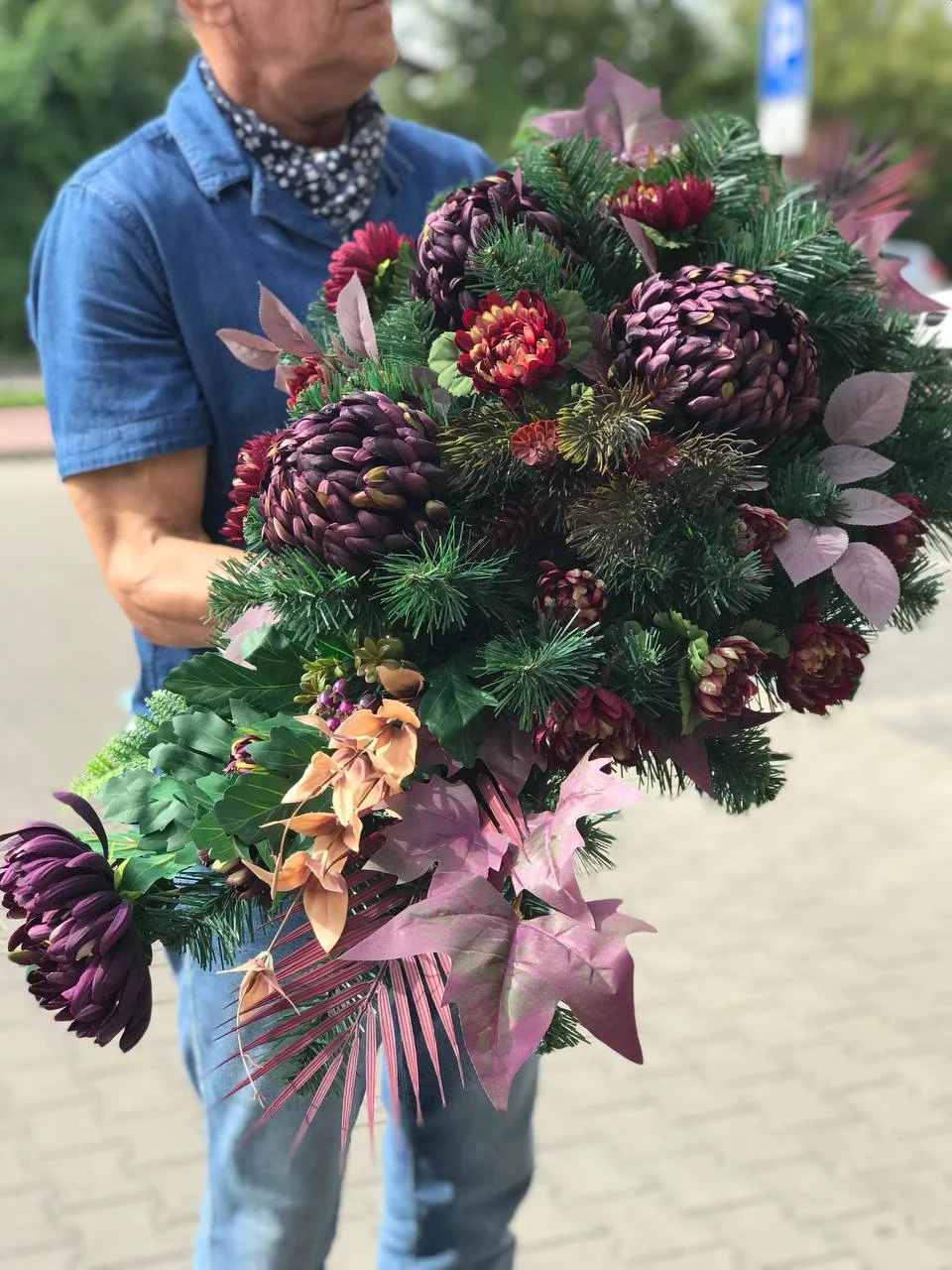 duże wiązanki na wszystkich świętych Pruszków