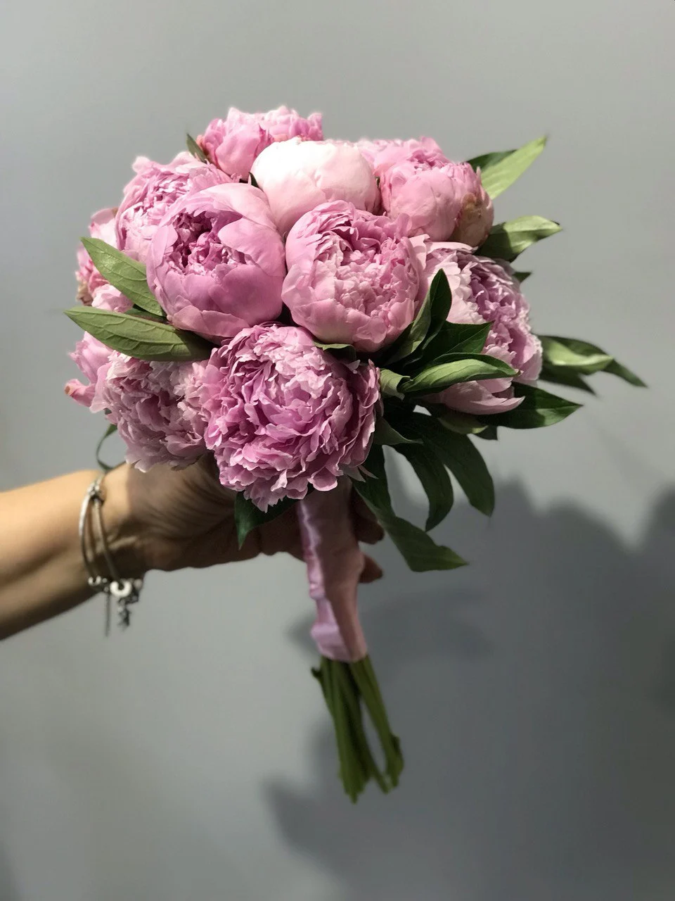 Bukiet ślubny z peonii Pruszków