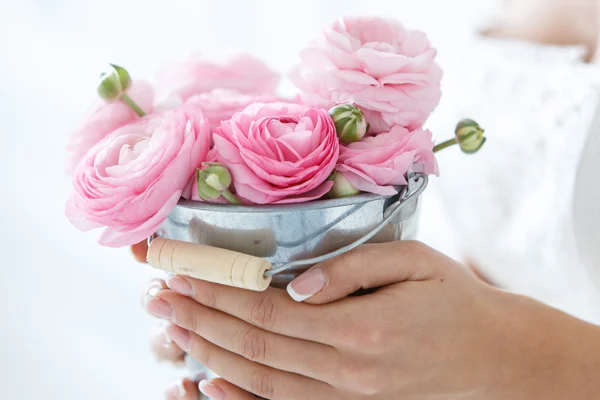 Dlaczego warto podarować kwiaty bez okazji?