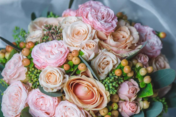 Jakie kwiaty podarować nauczycielowi na zakończenie roku?