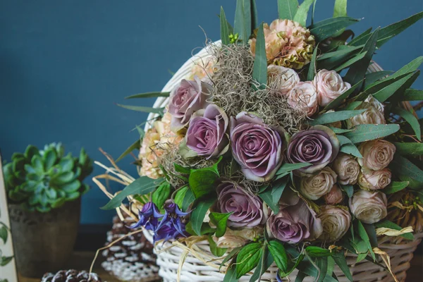 Najlepsze kwiaty na jubileusz – przewodnik