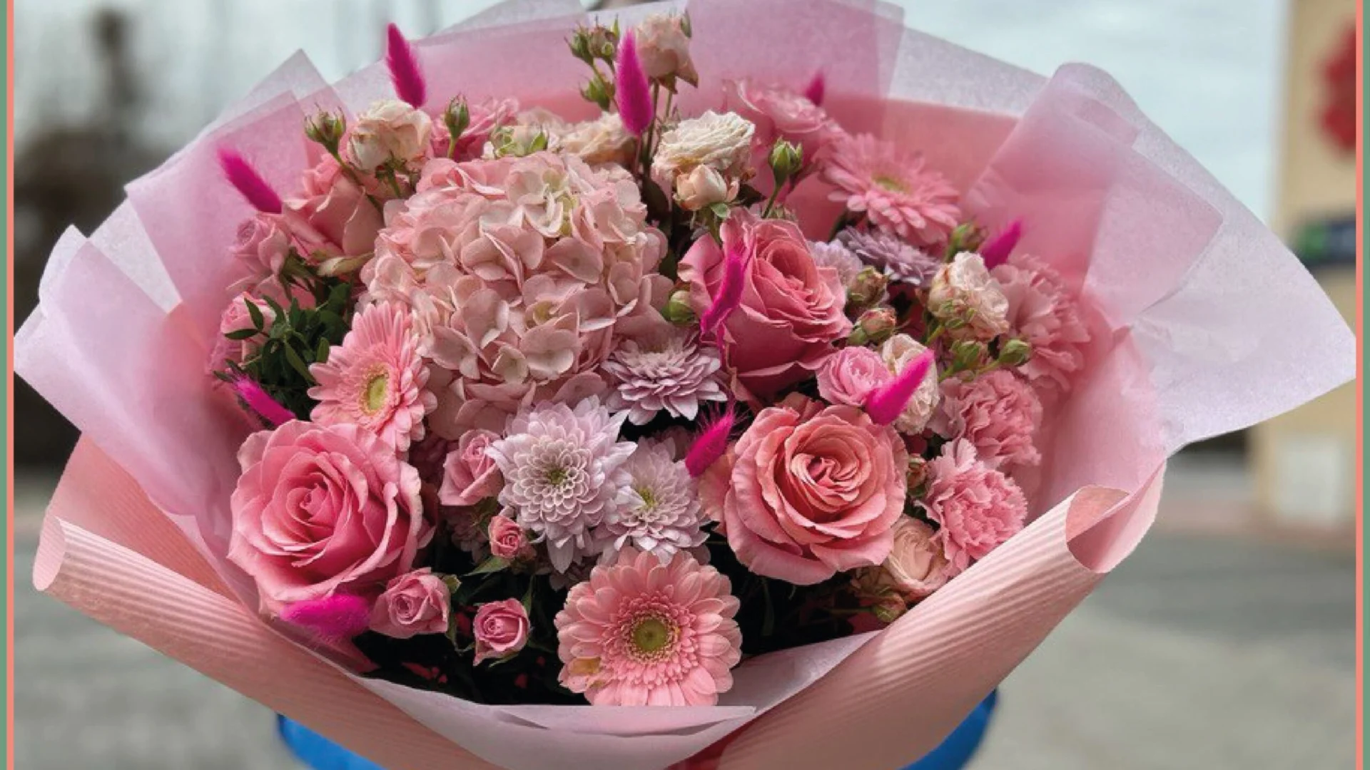 Bukiet różowych kwiatow