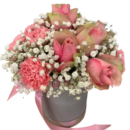 Flowerbox róże, goździki, gipsówka. Zamówić onlain różowy flowerbox