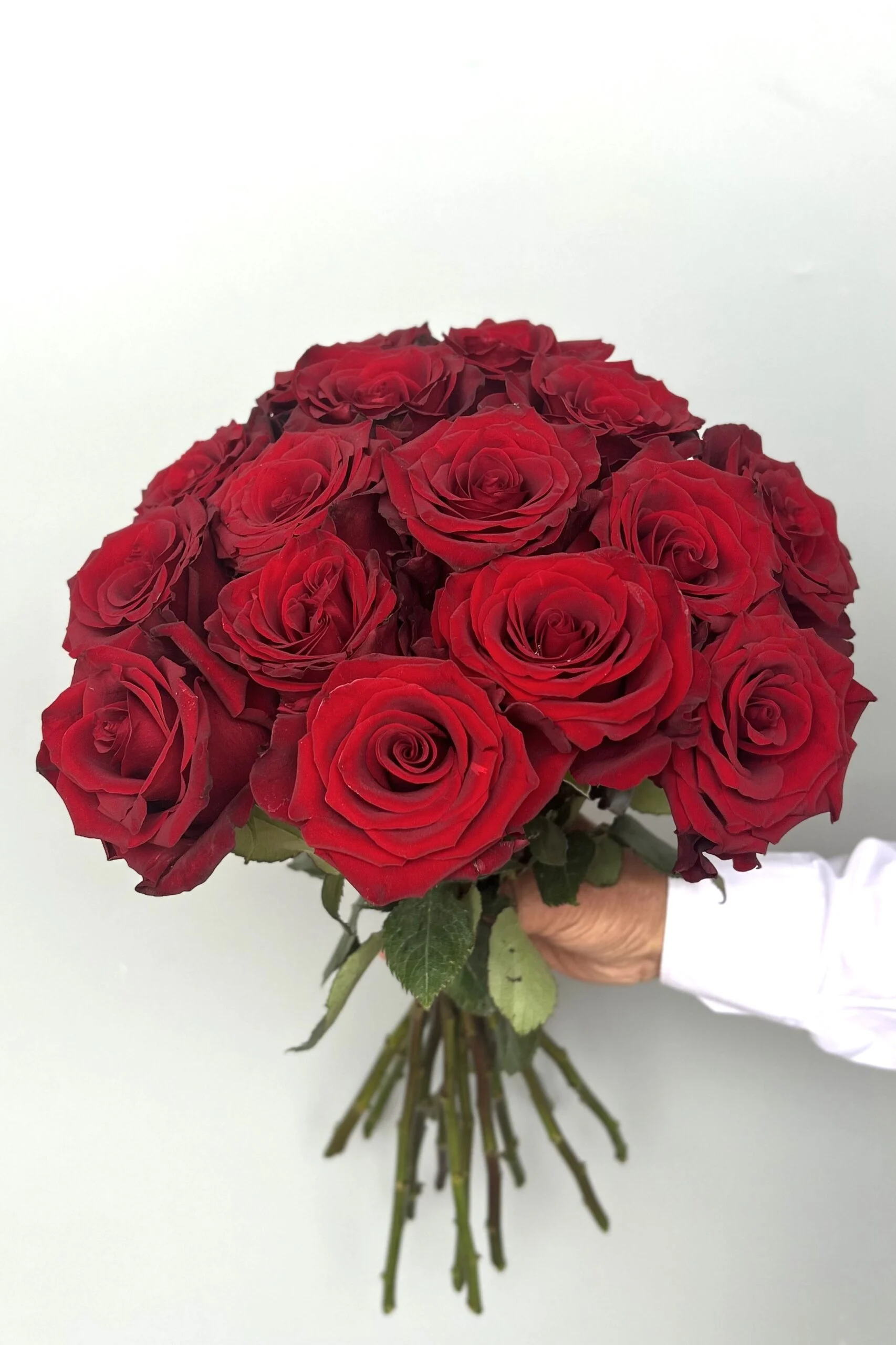 Romantyczny bukietr óż z czerwonych róż